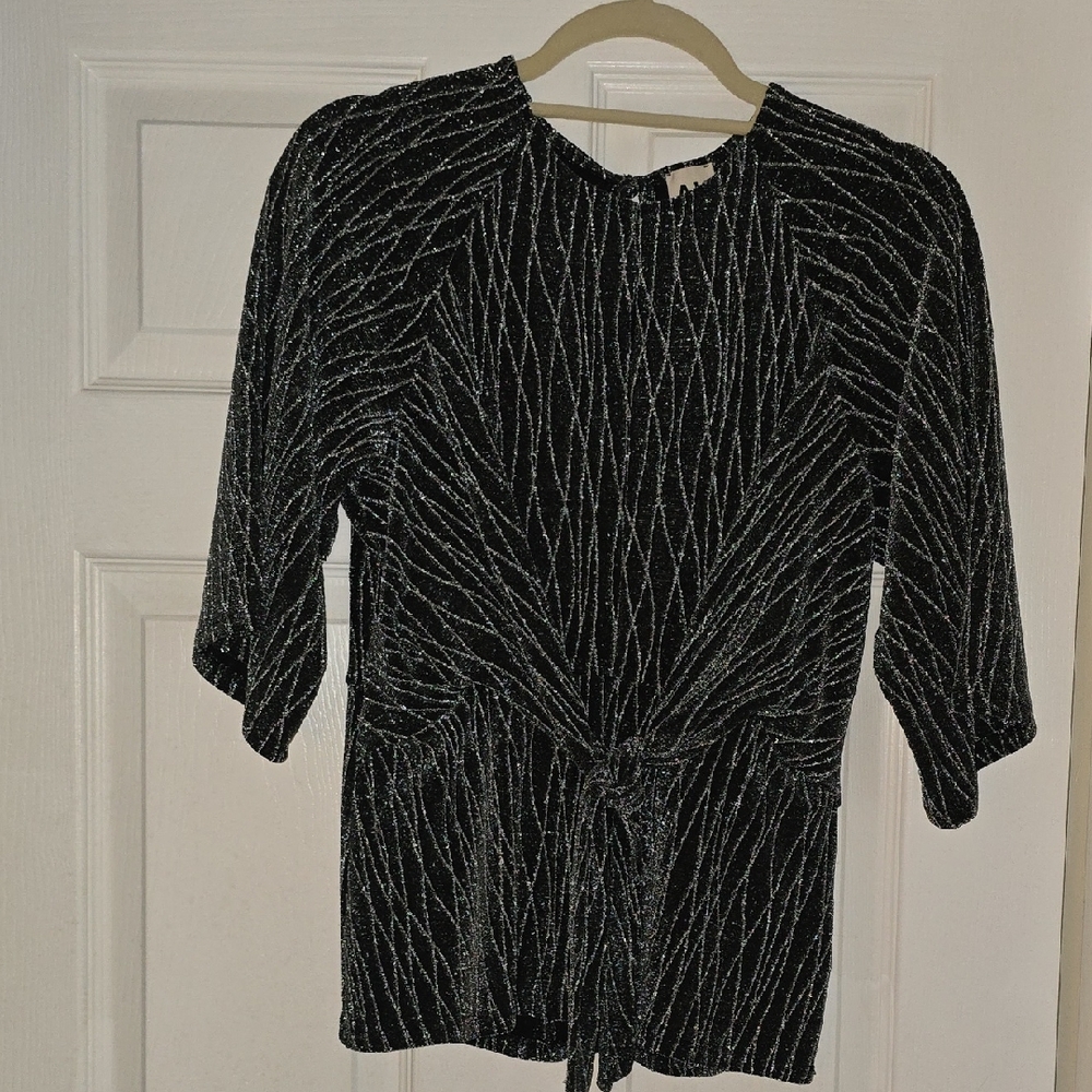 Anne Klein Black and White Dolman Sleeve Blouse with Tie Front